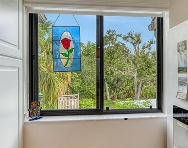 1611 Clower Creek Drive - Photo Thumbnail 23