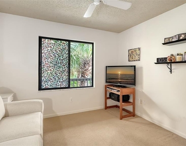 1611 Clower Creek Drive - Photo Thumbnail 38