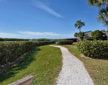 1611 Clower Creek Drive - Photo Thumbnail 73