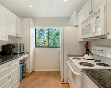 1611 Clower Creek Drive - Photo Thumbnail 22