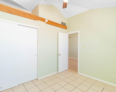 12056 Bellows Court - Photo Thumbnail 19
