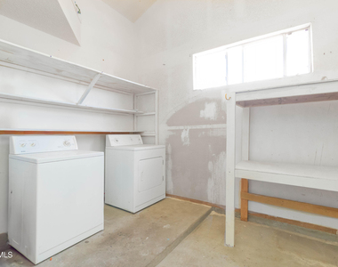 12056 Bellows Court - Photo Thumbnail 29