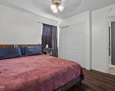 5516 Fairbanks Drive - Photo Thumbnail 15