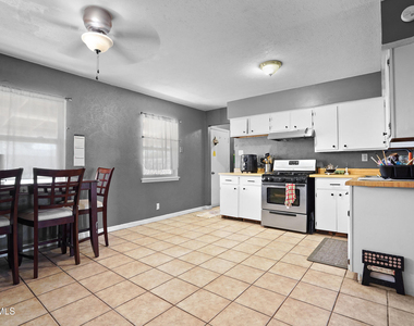 5516 Fairbanks Drive - Photo Thumbnail 8