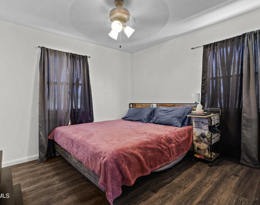 5516 Fairbanks Drive - Photo Thumbnail 13