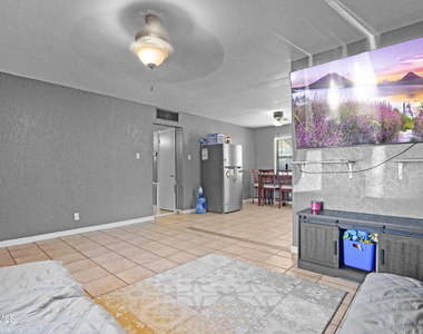 5516 Fairbanks Drive - Photo Thumbnail 5