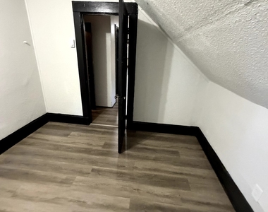 39 Houston Street - Photo Thumbnail 12