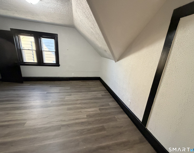 39 Houston Street - Photo Thumbnail 5
