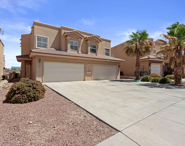 561 Green Village Court - Photo Thumbnail 1