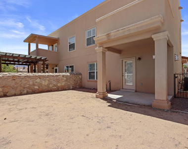561 Green Village Court - Photo Thumbnail 42