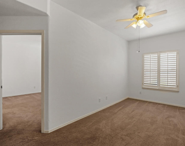 561 Green Village Court - Photo Thumbnail 39