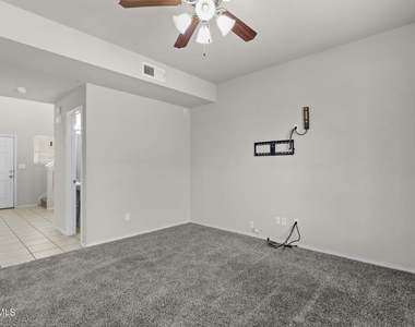 2240 Decamp Point Place - Photo Thumbnail 11