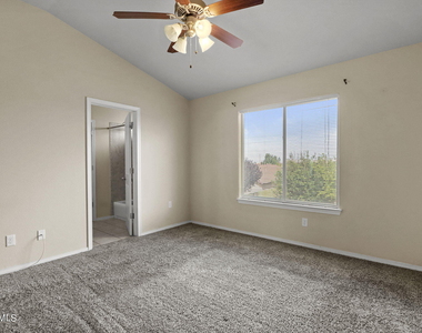 2240 Decamp Point Place - Photo Thumbnail 30