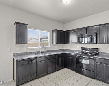 2240 Decamp Point Place - Photo Thumbnail 15