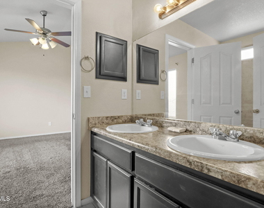 2240 Decamp Point Place - Photo Thumbnail 33