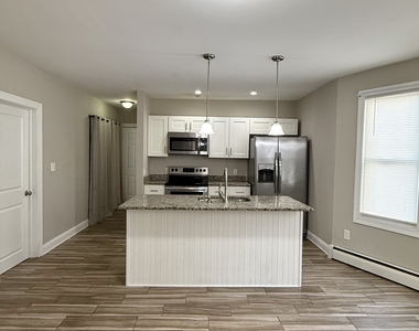 145 Smith Street - Photo Thumbnail 3
