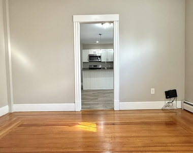 145 Smith Street - Photo Thumbnail 2