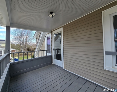38 Beverly Avenue - Photo Thumbnail 6