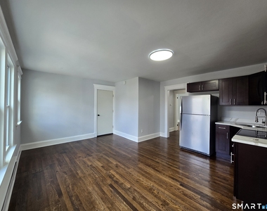 38 Beverly Avenue - Photo Thumbnail 1