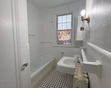 786 Elm Street - Photo Thumbnail 9