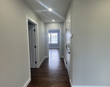 281 Harriet Street - Photo Thumbnail 5