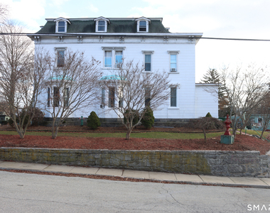 40 Franklin Street - Photo Thumbnail 8