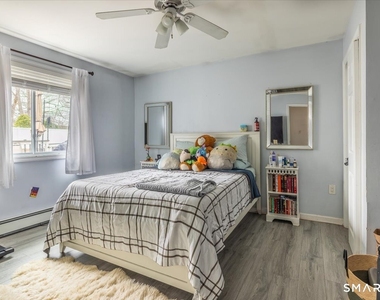56 Linden Street - Photo Thumbnail 13