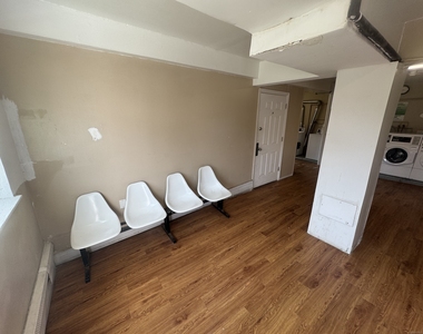 768 New Britain Avenue - Photo Thumbnail 14
