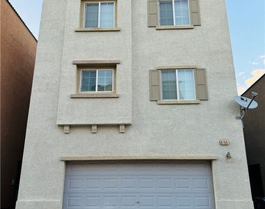 9160 Dimpled Court - Photo Thumbnail 19