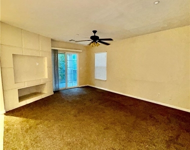 9160 Dimpled Court - Photo Thumbnail 8