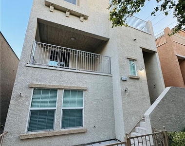 9160 Dimpled Court - Photo Thumbnail 22