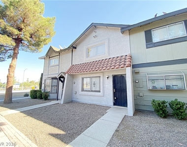 894 Rhinegold Way - Photo Thumbnail 1