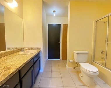 894 Rhinegold Way - Photo Thumbnail 17