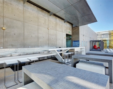 3722 Las Vegas Boulevard - Photo Thumbnail 57