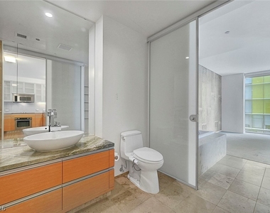 3722 Las Vegas Boulevard - Photo Thumbnail 28
