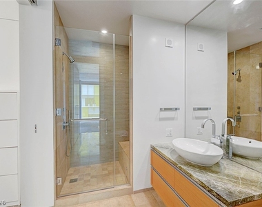 3722 Las Vegas Boulevard - Photo Thumbnail 26