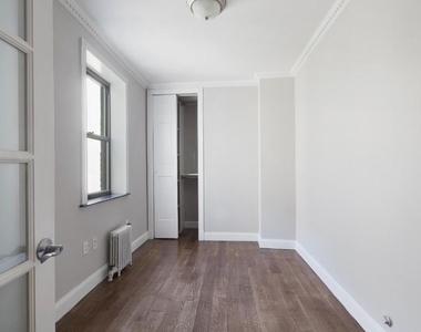 326 East 100th Street - Photo Thumbnail 10