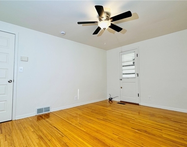 954 Brighton Road - Photo Thumbnail 25