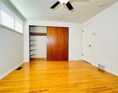954 Brighton Road - Photo Thumbnail 27