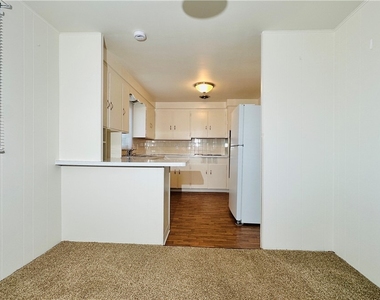 954 Brighton Road - Photo Thumbnail 10