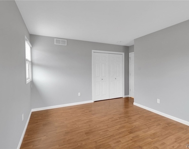 940 Reserve Road - Photo Thumbnail 21
