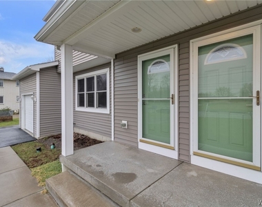 940 Reserve Road - Photo Thumbnail 3