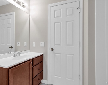 940 Reserve Road - Photo Thumbnail 25