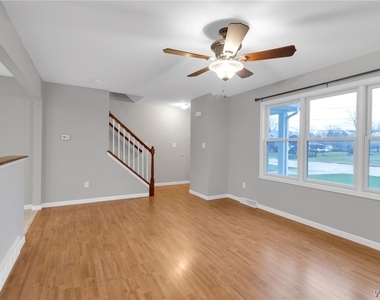 940 Reserve Road - Photo Thumbnail 7