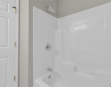 940 Reserve Road - Photo Thumbnail 24
