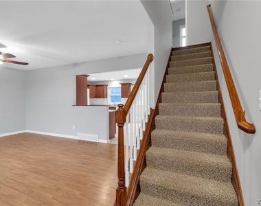940 Reserve Road - Photo Thumbnail 15