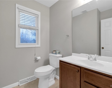 940 Reserve Road - Photo Thumbnail 14