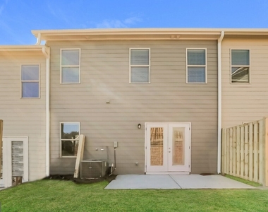 2150 Spring Rush Drive - Photo Thumbnail 13