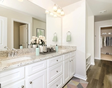 24 Creekwater Drive - Photo Thumbnail 14