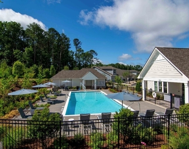 1151 Hunter Trail - Photo Thumbnail 12